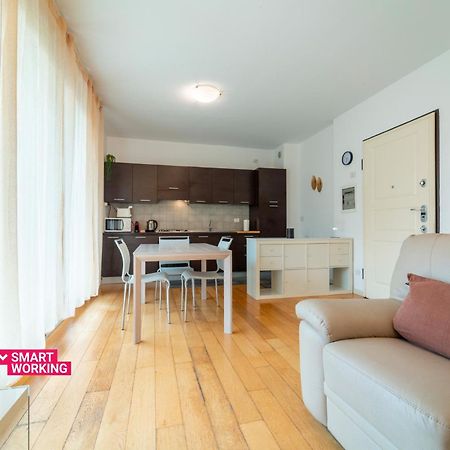 Como Comfort Flat By Wonderful Italy Buitenkant foto
